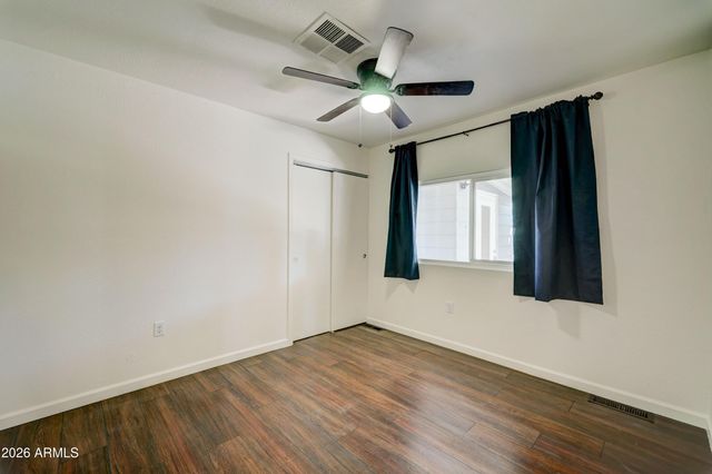 3448 E BEVERLY Lane, Phoenix, AZ 85032