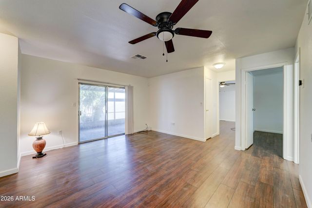 3448 E BEVERLY Lane, Phoenix, AZ 85032