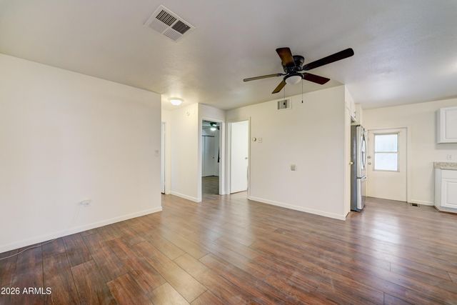 3448 E BEVERLY Lane, Phoenix, AZ 85032