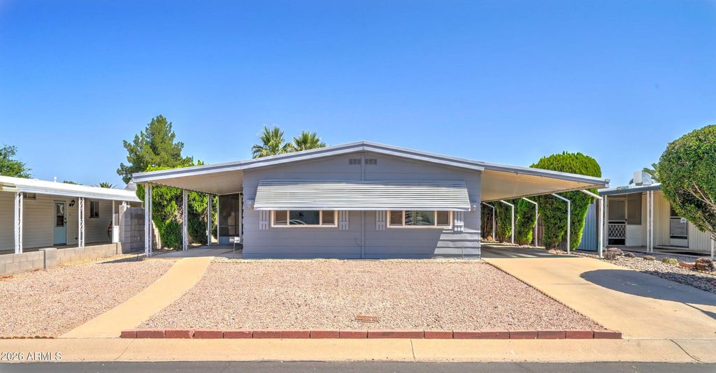 3448 E BEVERLY Lane, Phoenix, AZ 85032