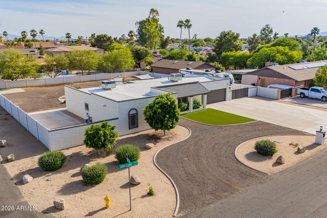 7115 W JOHN CABOT Road, Glendale, AZ 85308