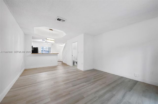 14260 SW 121st Pl 11, Miami, FL 33186