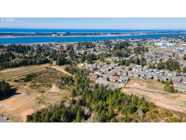 Lot 2024702, Coos Bay, OR 97420