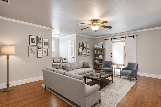 1480 Fox Lane, Burleson, TX 76028