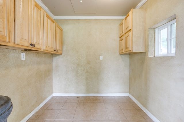1480 Fox Lane, Burleson, TX 76028