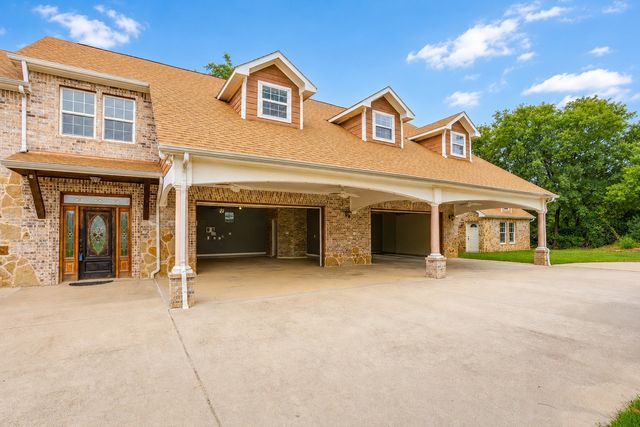 1480 Fox Lane, Burleson, TX 76028