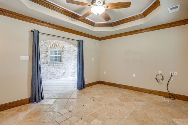 1480 Fox Lane, Burleson, TX 76028