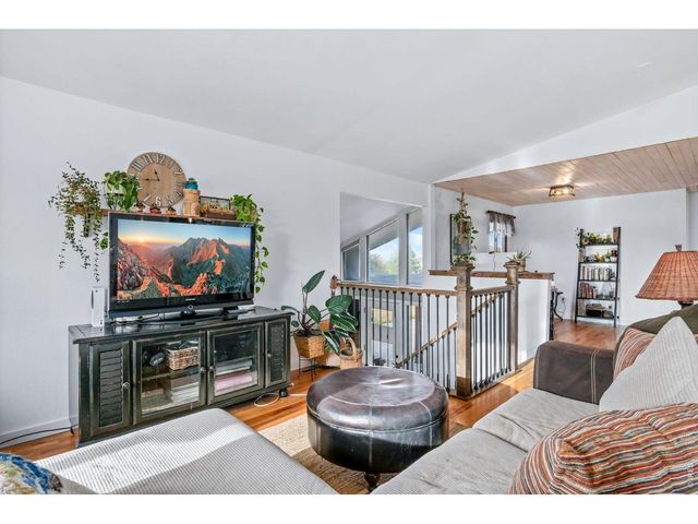 2021 River Glen Dr, Berthoud, CO 80513