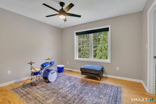 18 Jacob Lane, Killingworth, CT 06419