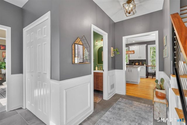 18 Jacob Lane, Killingworth, CT 06419