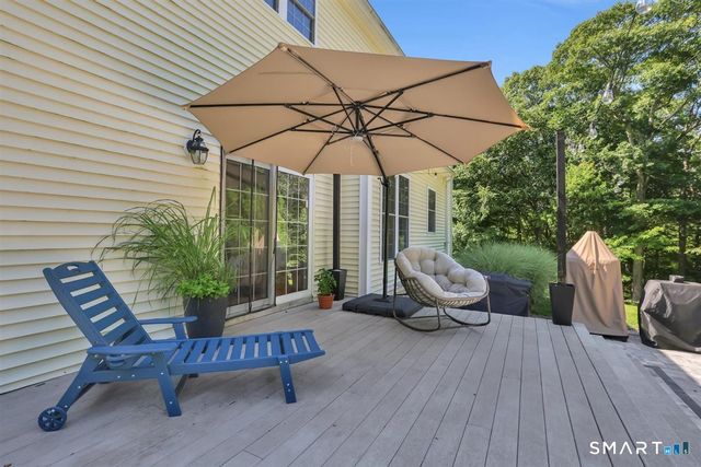 18 Jacob Lane, Killingworth, CT 06419