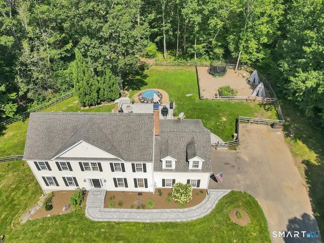 18 Jacob Lane, Killingworth, CT 06419