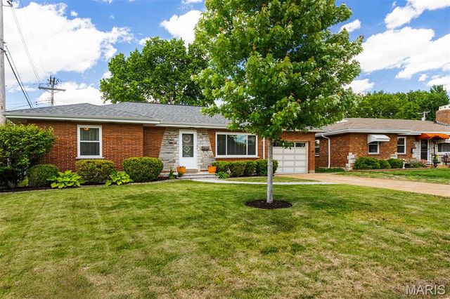 5939 Hilgard Place, St Louis, MO 63109