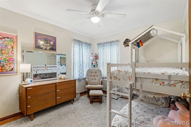 5939 Hilgard Place, St Louis, MO 63109