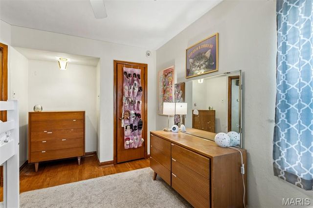 5939 Hilgard Place, St Louis, MO 63109