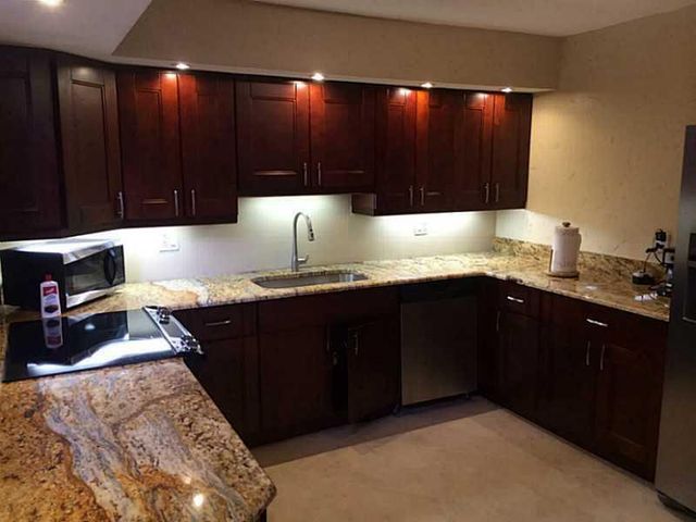 363 W Camino Real 5, Boca Raton, FL 33432