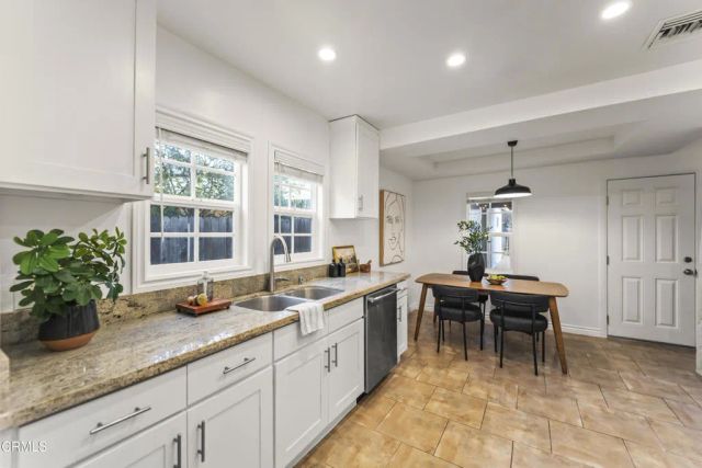 4608 La Crescenta Avenue, La Crescenta, CA 91214