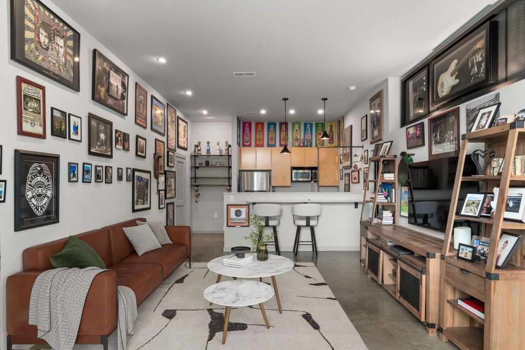 926 Woodland St Unit 101, Nashville, TN 37206