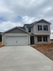 914 W Sumter Street, Shelby, NC 28150