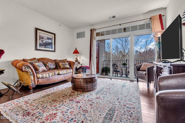 735 Amy Court, Lakewood, NJ 08701