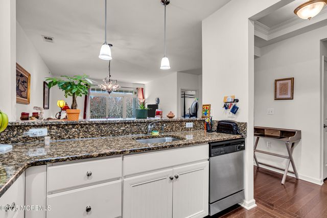 735 Amy Court, Lakewood, NJ 08701