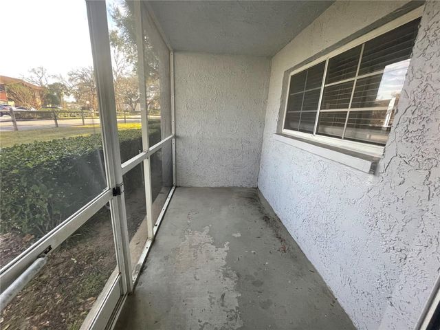 584 FAIRWAYS LANE F102, Ocala, FL 34472