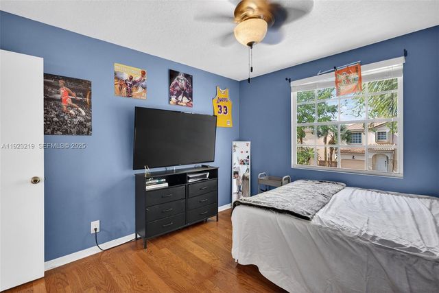 1260 NW 110th Ave, Plantation, FL 33322