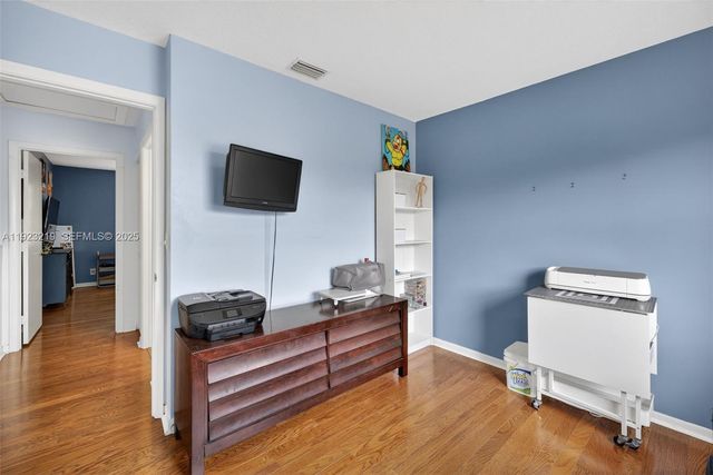 1260 NW 110th Ave, Plantation, FL 33322