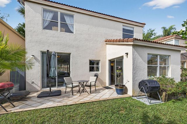 1260 NW 110th Ave, Plantation, FL 33322