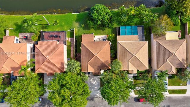 1260 NW 110th Ave, Plantation, FL 33322