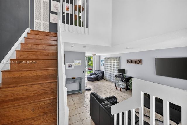 1260 NW 110th Ave, Plantation, FL 33322