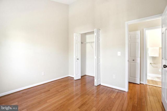 15 HEWETSON CT, Lutherville Timonium, MD 21093