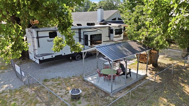 117596 S 4203 Road, Eufaula, OK 74432
