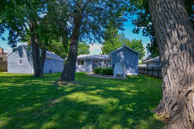 1950 GEORGIA STREET, Oshkosh, WI 54902