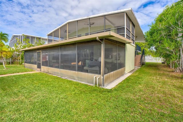 877 Ellen Dr., Key Largo, FL 33037