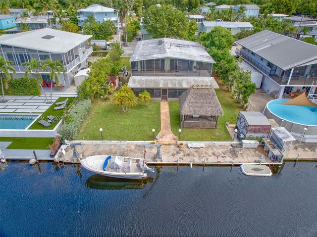 877 Ellen Dr., Key Largo, FL 33037