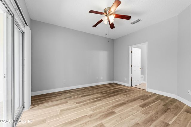 12301 KERNAN FOREST Boulevard 202, Jacksonville, FL 32225