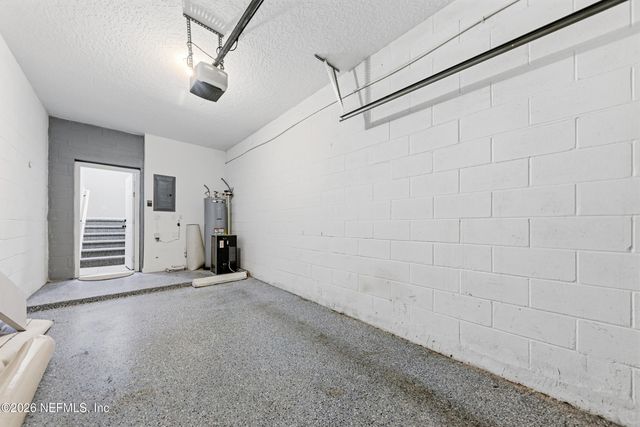 12301 KERNAN FOREST Boulevard 202, Jacksonville, FL 32225