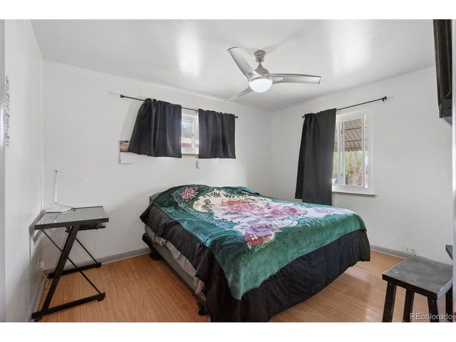 1207 S Gray St, Lakewood, CO 80232