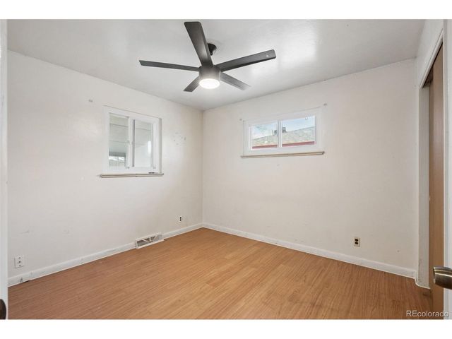 1207 S Gray St, Lakewood, CO 80232