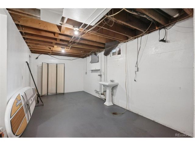 1207 S Gray St, Lakewood, CO 80232