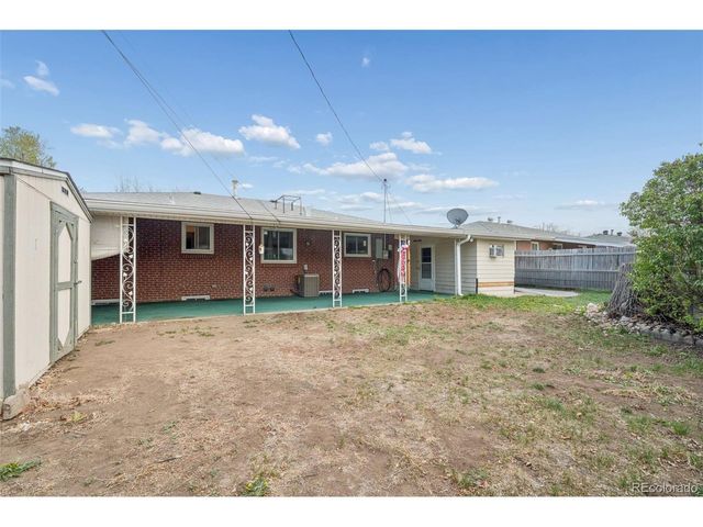 1207 S Gray St, Lakewood, CO 80232