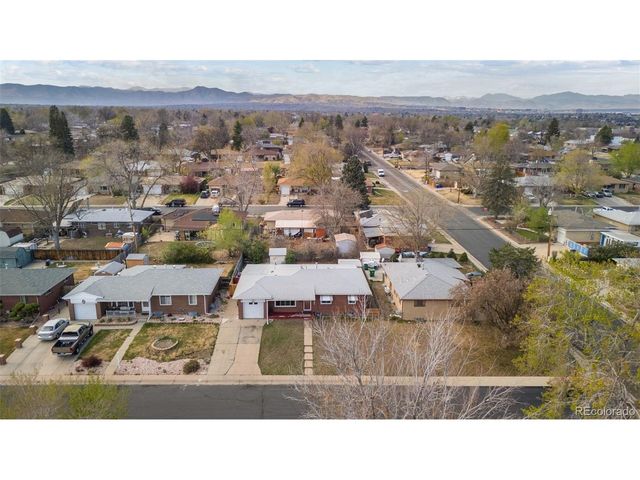 1207 S Gray St, Lakewood, CO 80232