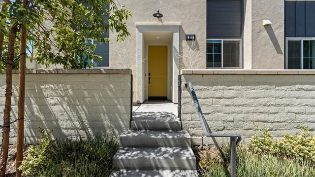 3930 S Oasis Paseo 237, Ontario, CA 91761