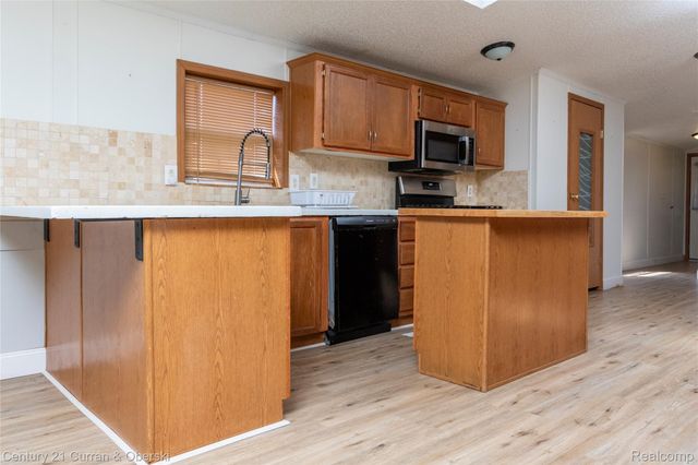 15088 Norway Street, Monroe Charter Township, MI 48161