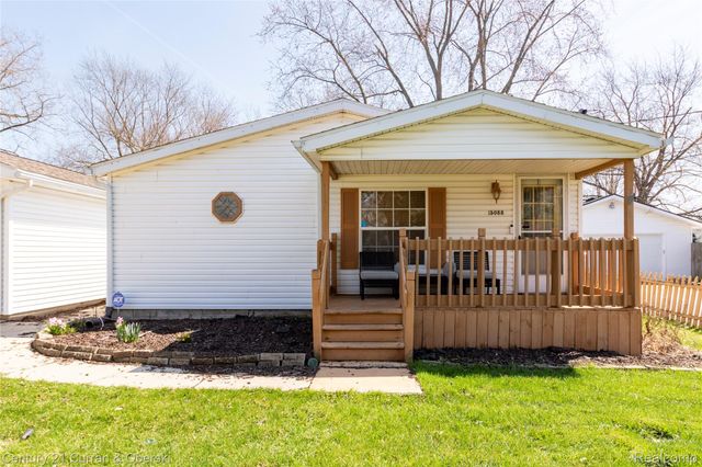 15088 Norway Street, Monroe Charter Township, MI 48161