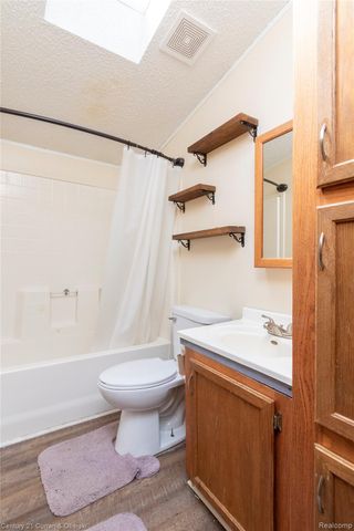 15088 Norway Street, Monroe Charter Township, MI 48161