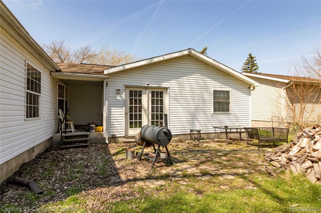 15088 Norway Street, Monroe Charter Township, MI 48161