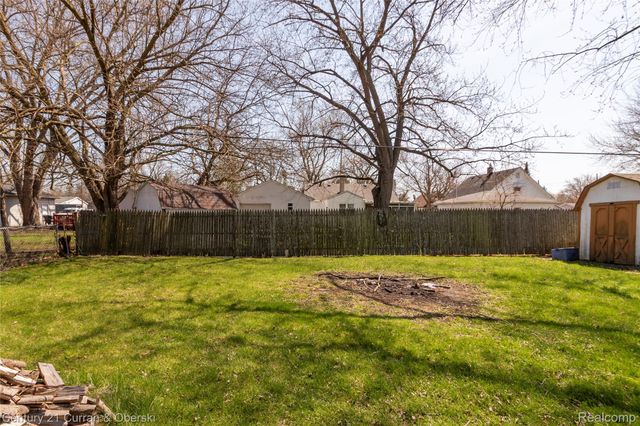 15088 Norway Street, Monroe Charter Township, MI 48161