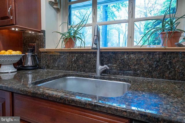 1626 MOUNT PLEASANT RD, Villanova, PA 19085